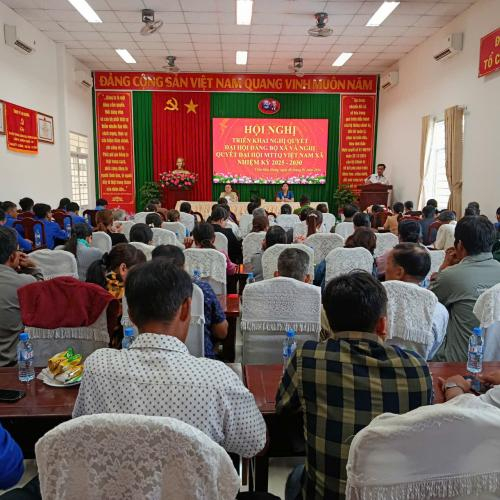 Ủy ban Mặt trận Tổ quốc Việt Nam xã Vĩnh Hòa Hưng tăng cường công tác tuyên truyền, đưa nghị quyết Đại hội Đảng bộ xã và Nghị quyết Đại hội Mặt trận Tổ quốc Việt Nam xã nhiệm kỳ 2025 - 2030 vào cuộc s